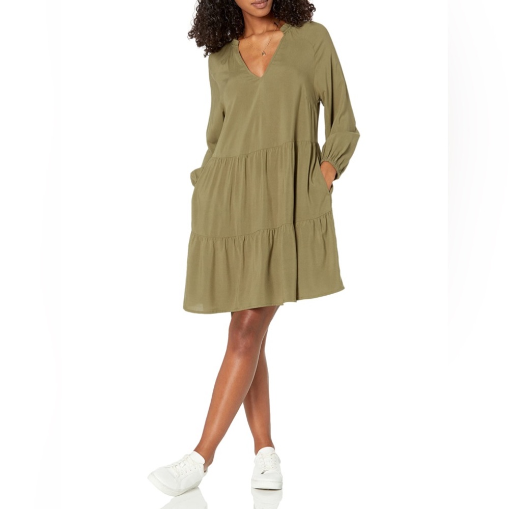[🟡 Bundle 10 items for $25] 
Elegant Olive Long Sleeve Dress